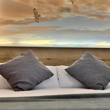 El Capricho De מלון 2*