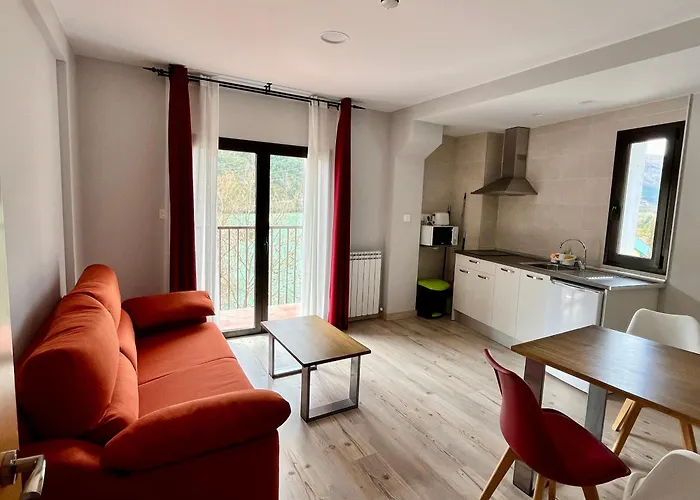 Hotel El Capricho De 2*