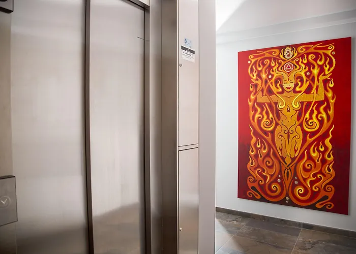 Hotel El Capricho De 2*